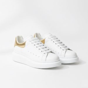 Alexander McQueen Oversized Sneaker - White/gold Luxury Craftsmanship & Urban Style