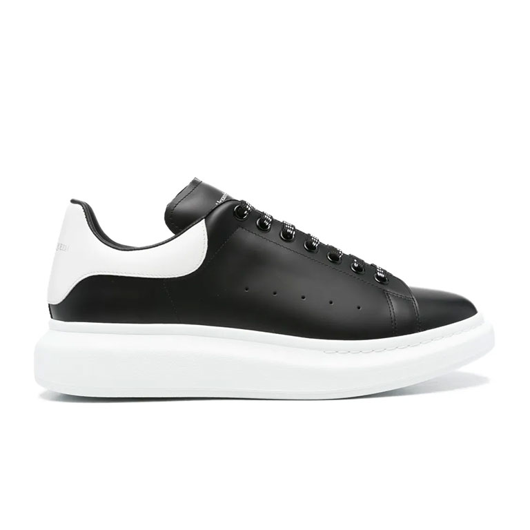 alexander-mcqueen-oversized-platform-sneakers-black-white-1