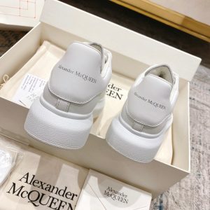 alexander-mcqueen-oversized-sneaker-in-white-8