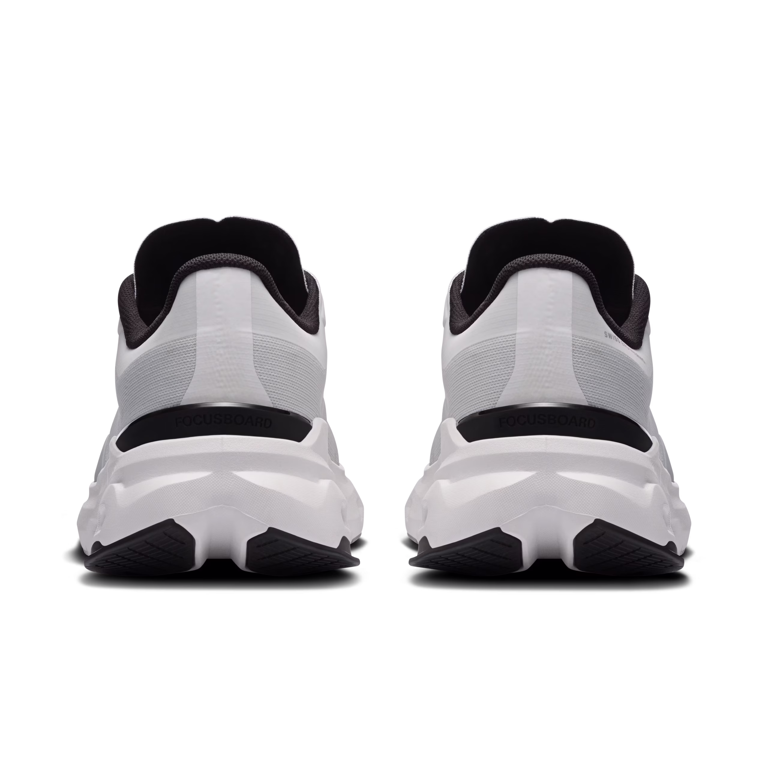 on-cloudpulse-2-training-shoes-white-black-5
