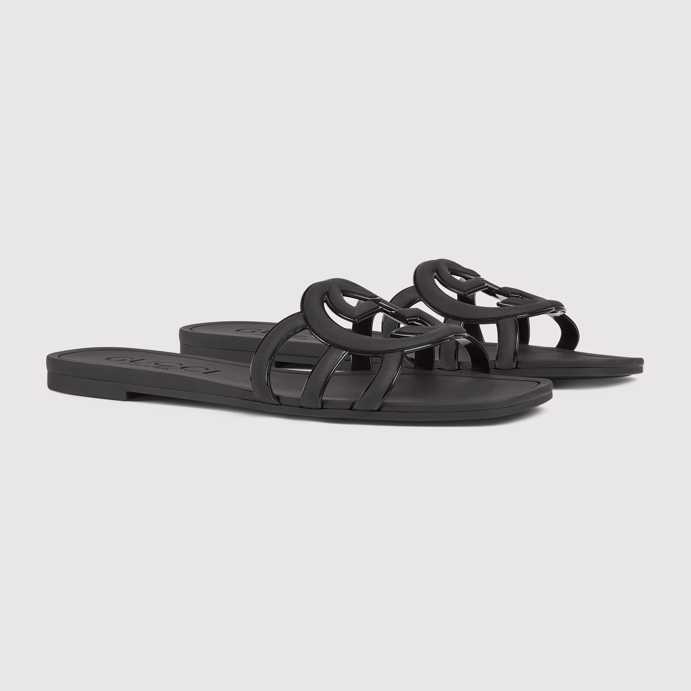 womens-interlocking-g-slide-sandal-p-black-2