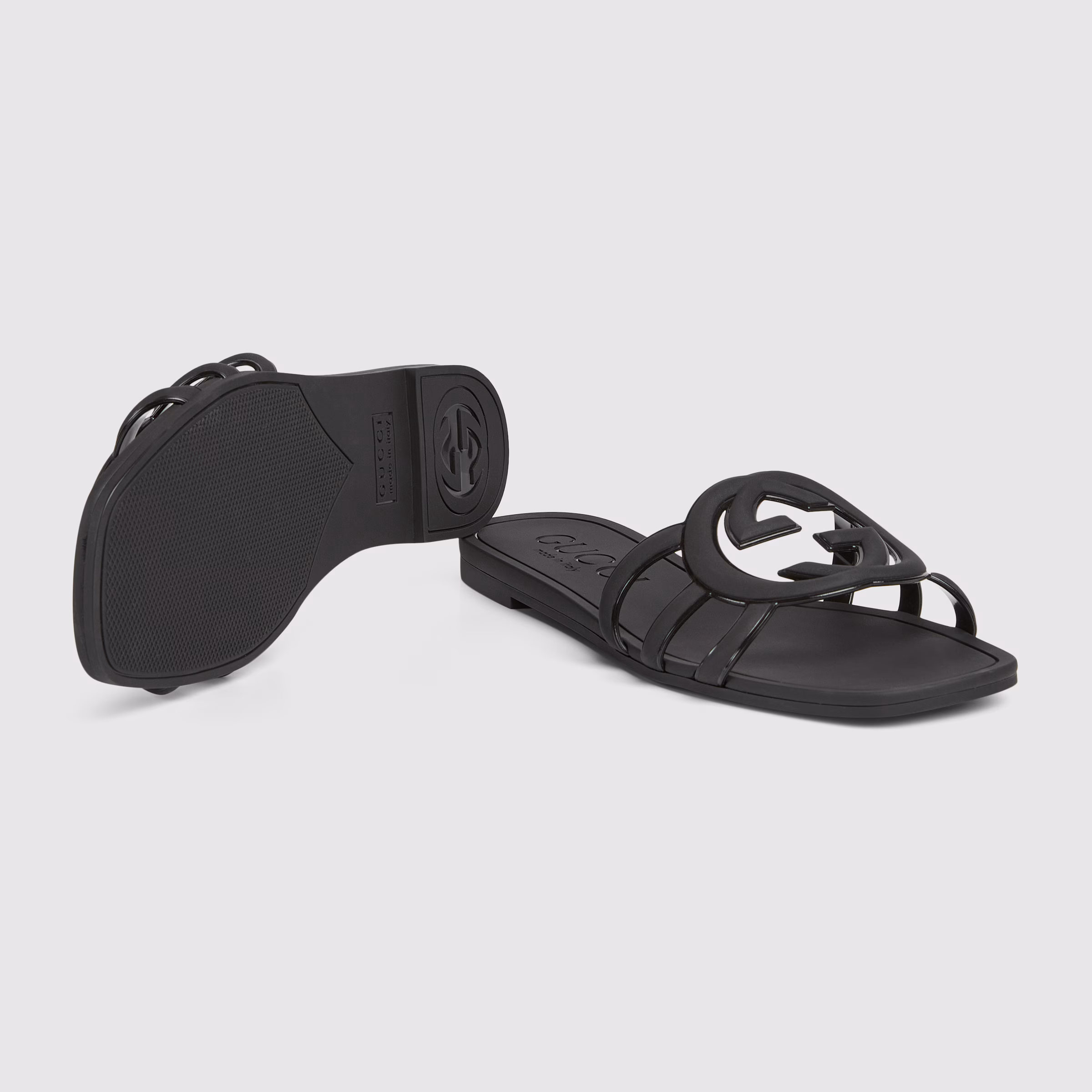 womens-interlocking-g-slide-sandal-p-black-6